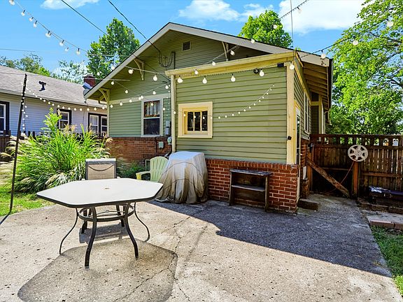 4th image of 4135 Bowman Ave