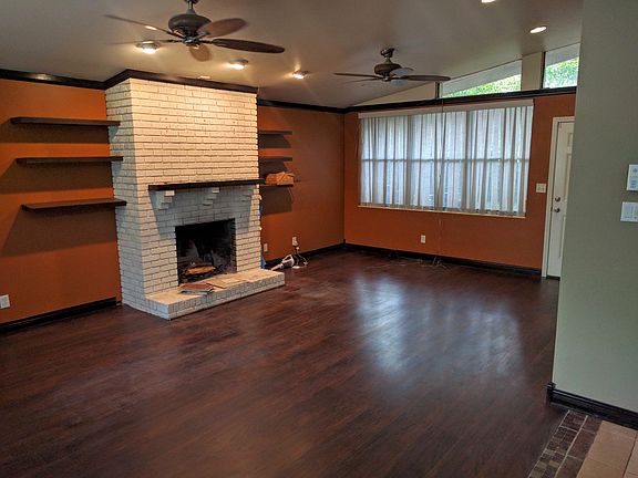 2nd image of 268 Datura St