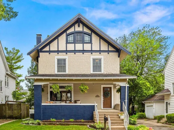 1217 N Elmwood Ave, Peoria, IL 61606