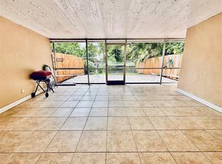 353 Sunshine Dr, Coconut Creek, FL 33066