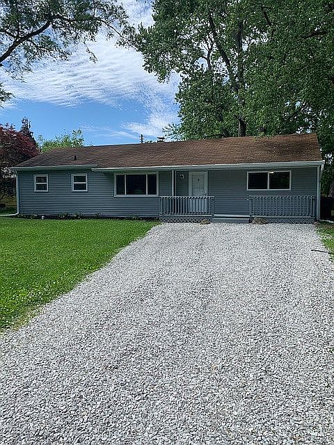 1st image of 416 Vista Dr