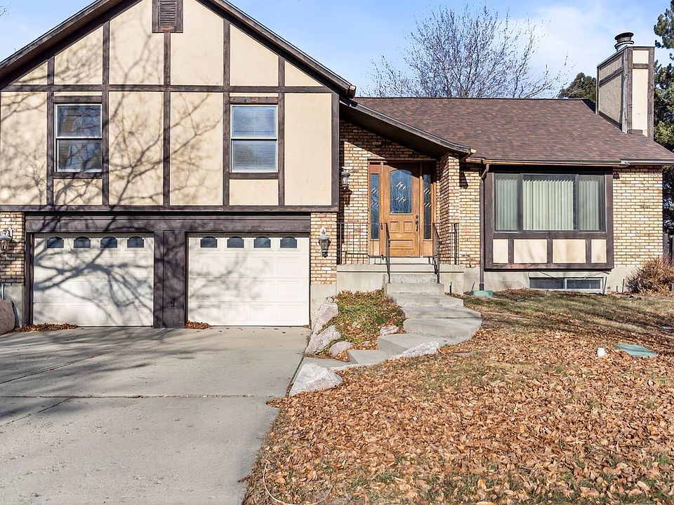 1st image of 1072 W Fairhaven Cir