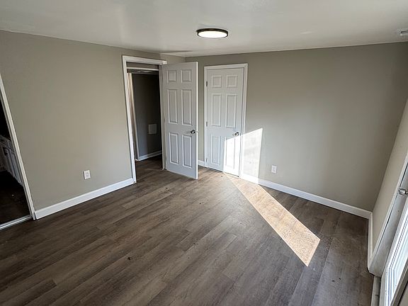 3rd image of 1617 Sheridan Ave