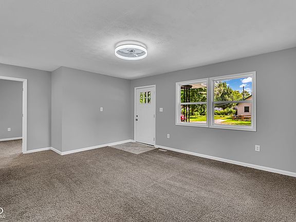 4th image of 2824 S Rybolt Ave