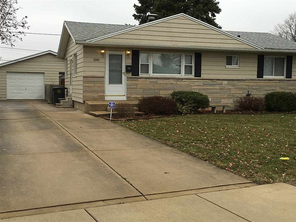 1st image of 2205 Union Ave