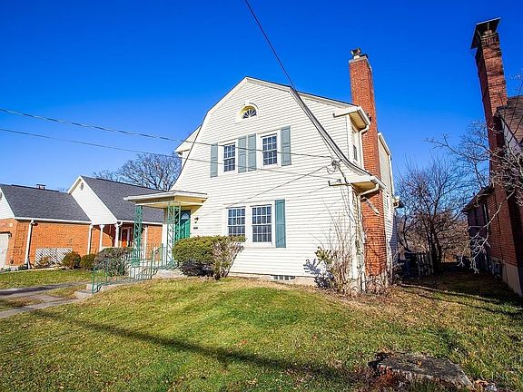 3rd image of 3032 W Tower Ave