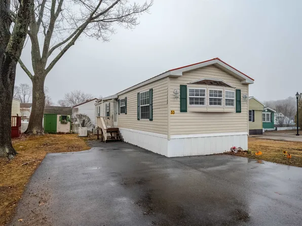 53 Blackberry Place, Kittery, ME 03904