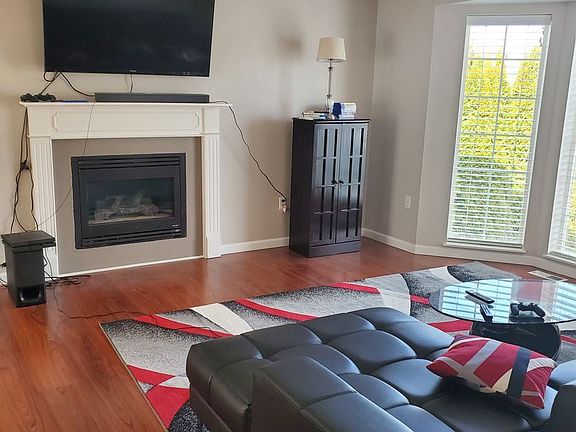 3rd image of 4218 E Ermina Ave