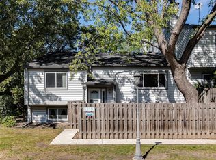 3413 Highlander Dr, Eagan, MN 55122