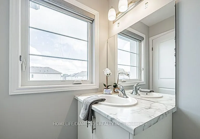 112 Bethune Ave — Photo 23