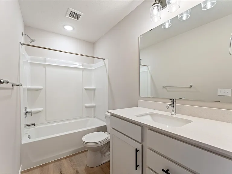 Acclaim of Woodbury Modern Living, Thoughtfully Designed — Photo 76