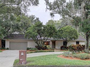1211 N Riverhills Dr, Temple Terrace, FL 33617