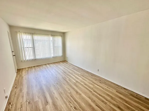 M-E Bldg 1, 4499 N Banner Dr APT 3, Long Beach, CA 90807