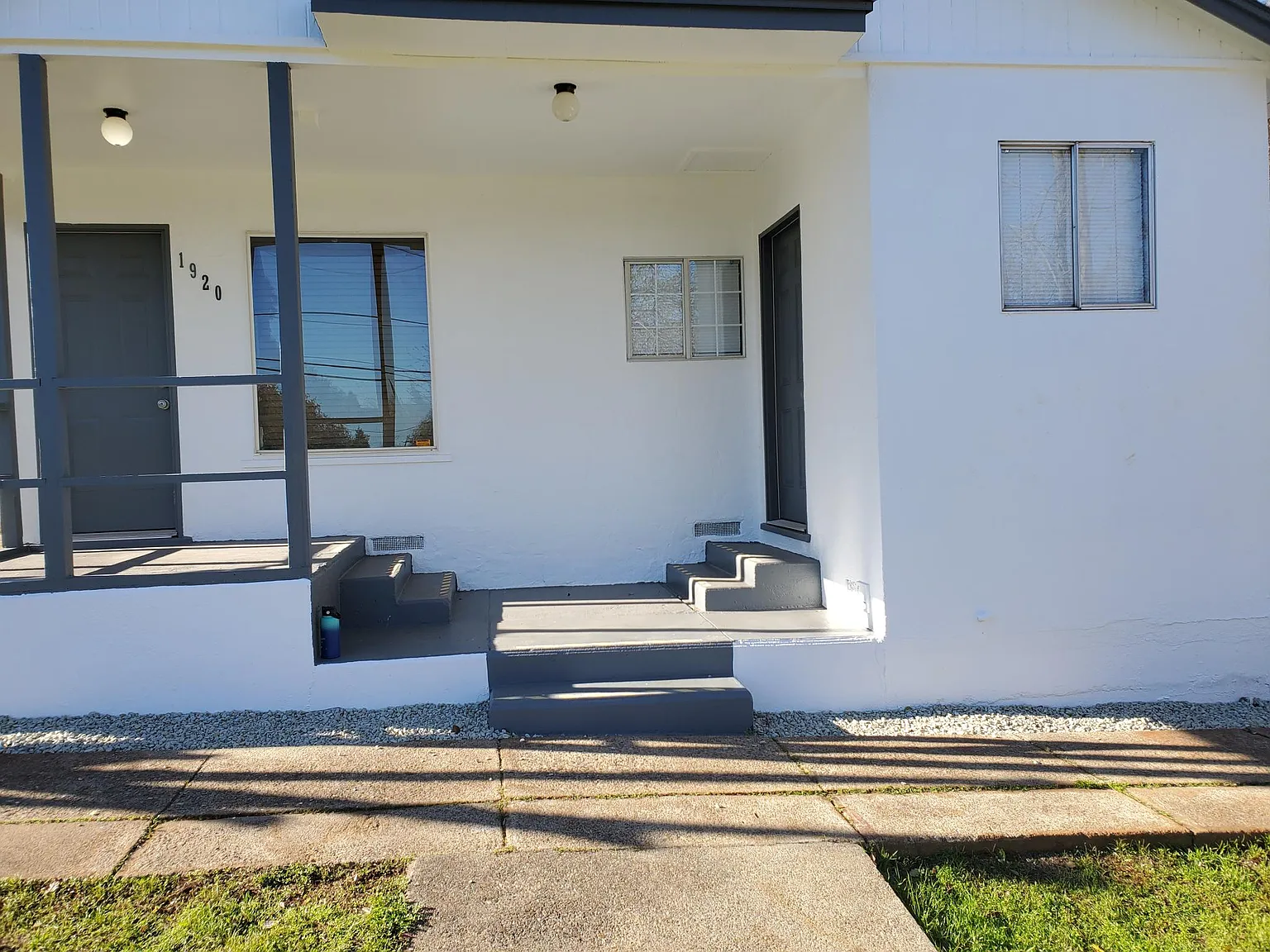 2 bed, 950 sqft, $1,050 — Photo 3