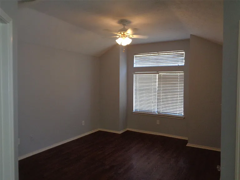 9414 Westacre Pl — Photo 17
