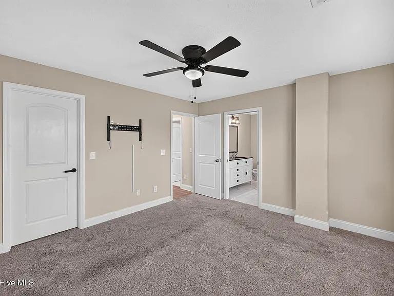 934 Boyd Ln — Photo 22