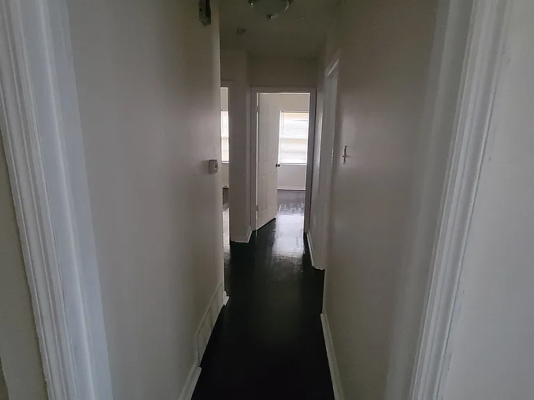 Hallway to Bed Rooms