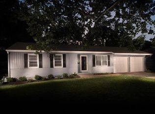 8806 Riley St, Overland Park, KS 66212