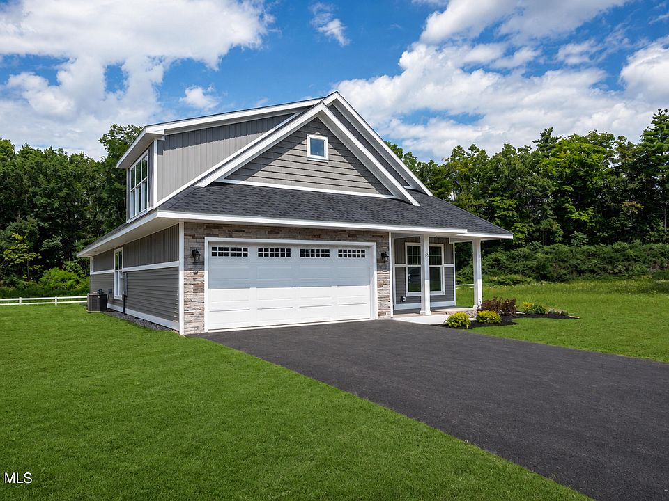 1st image of 125 Whispering Pines Way