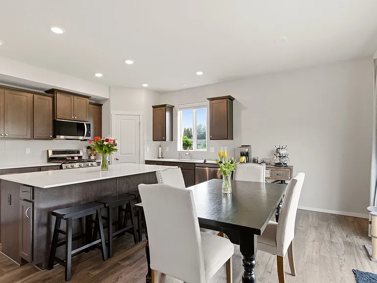 335 Belfair St SW — Photo 15