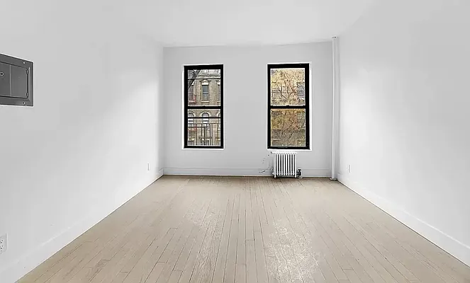 Rented by REAL New York | media 4