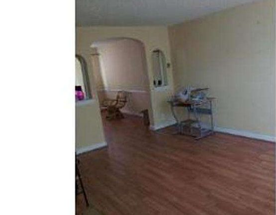 3rd image of 5420 Tackawanna St