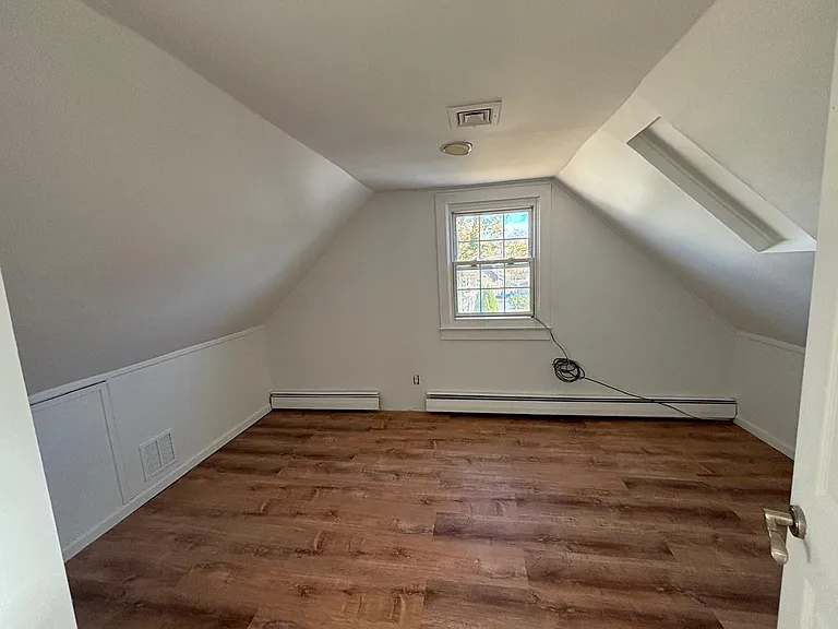 303 West Ln — Photo 11