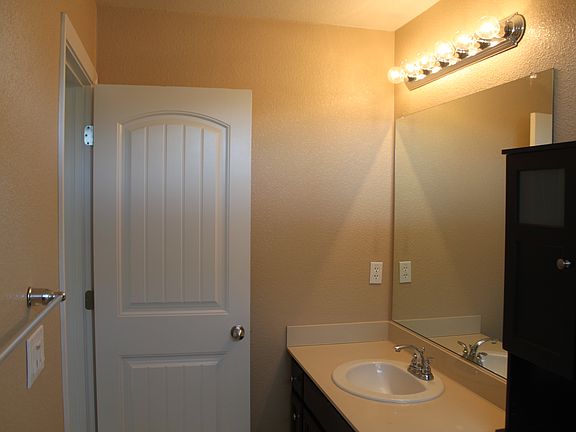 2nd Master Bath