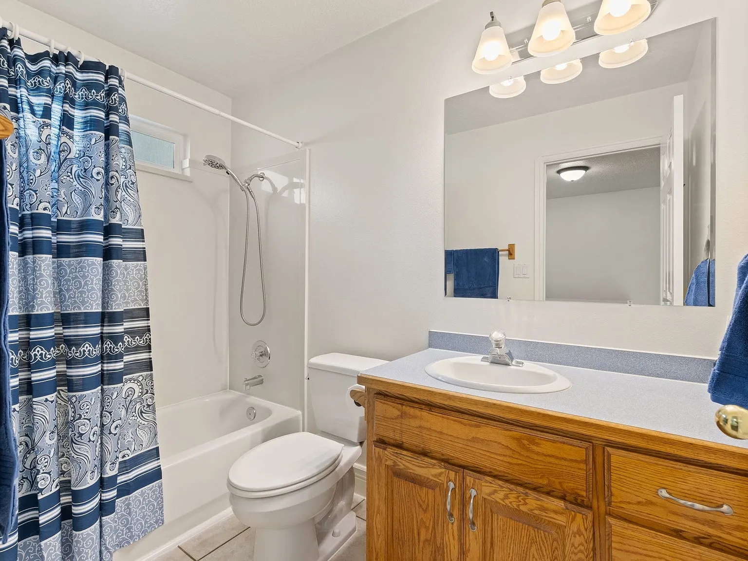 3 bed, 1533 sqft, $2,100 — Photo 4