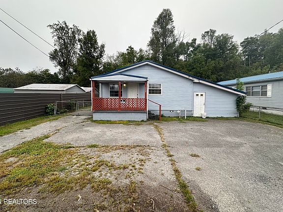 2nd image of 252 Chasteen Dr