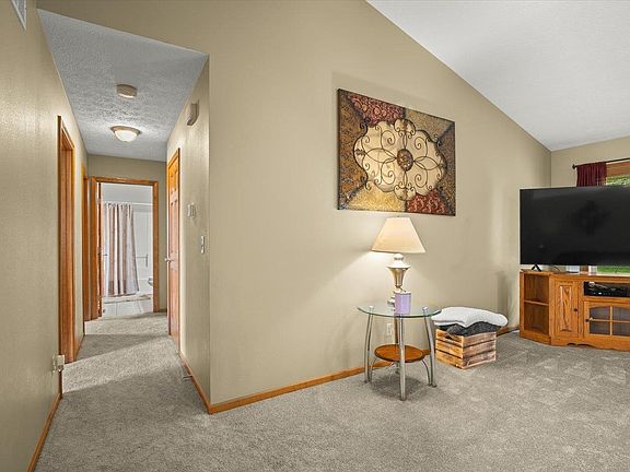 5th image of 3444 Citadel Dr
