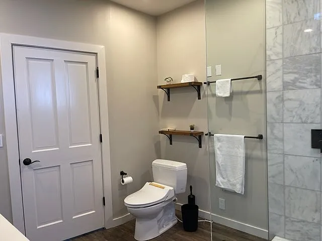 Studio, 698 sqft, $2,400 — Photo 4