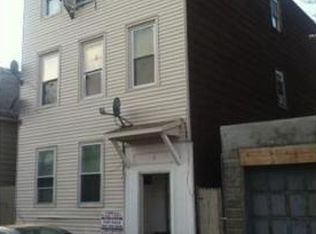 3 Marion Pl, East Boston, MA 02128