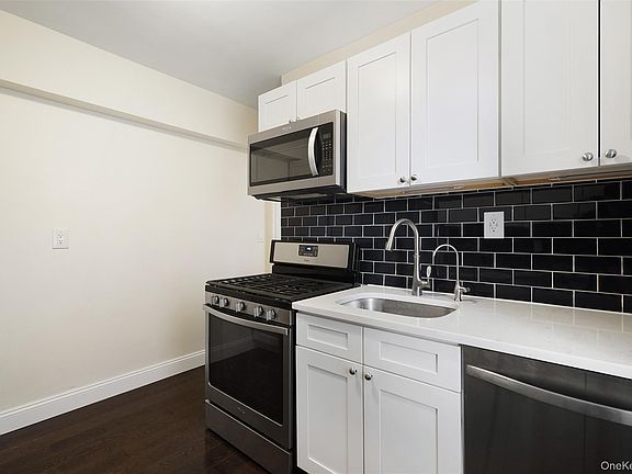 3rd image of 30 E Hartsdale Avenue #1H
