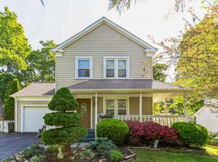 4113 Rust Rd, Fairfax, VA 22030