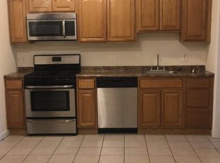 202 Parkhurst St #1, Newark, NJ 07114