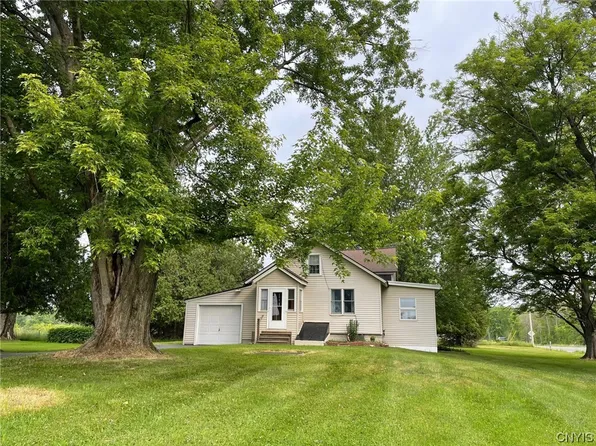 8905 State Route 13, Canastota, NY 13032