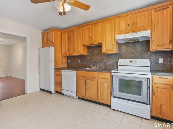 18 Prospect Avenue #C16, Norwalk, CT 06850