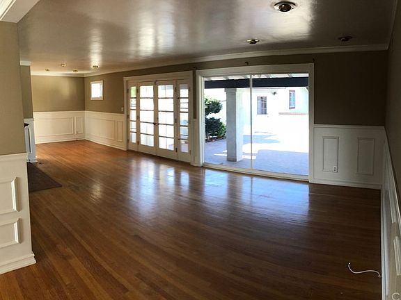 4th image of 155 S Ashton Dr
