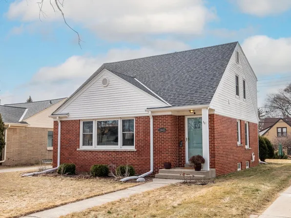 2445 North 80th STREET, Wauwatosa, WI 53213