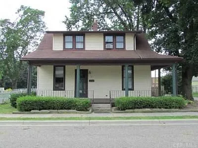 23 E Mound St photo 1