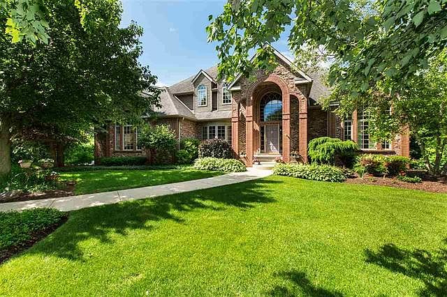 1st image of 2116 Wembley Pl