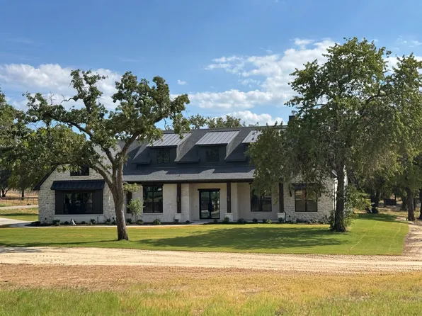 741 Cooper Trl, Weatherford, TX 76087