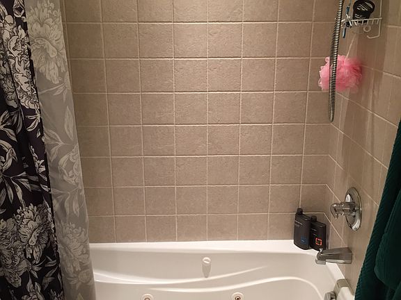 Jacuzzi Tub
