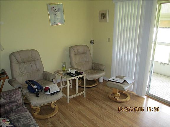 4th image of 250 Englewood Isles Pkwy APT 7