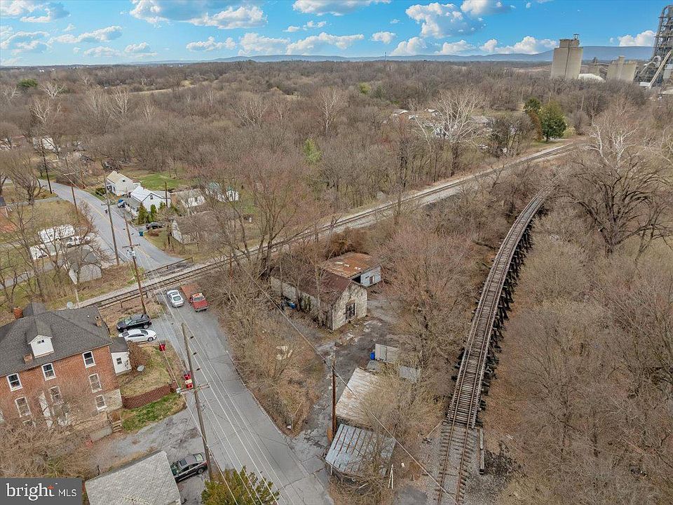 1st image of 486 Antietam Dr