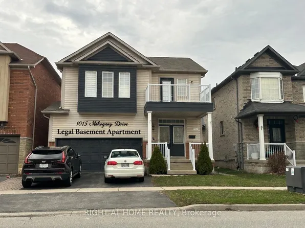 1015 McCuaig Dr, Milton, ON L9T 6S4