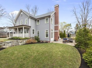 13 Franklin St, Marblehead, MA 01945