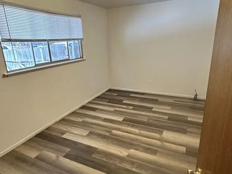 2165 Jean Ave #5 — Photo 7
