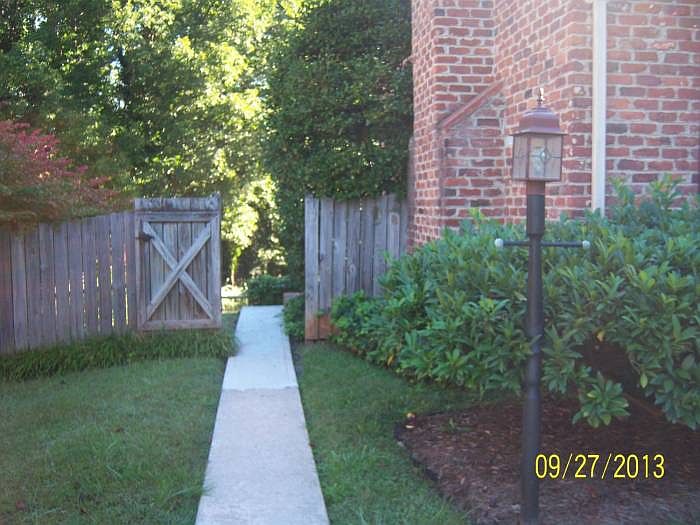 2nd image of 2708 Anthony Pl